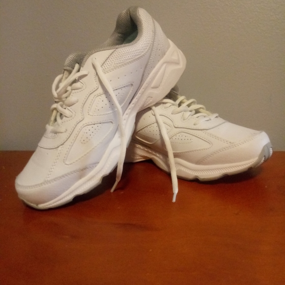 size 9w womens shoes